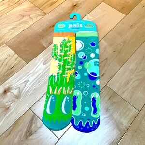 Pokey the cactus & Poppy the bubble - Fun Mismatched Adult large pals socks